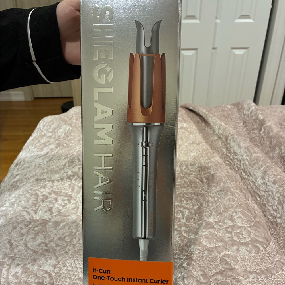 SHEGLAM Curling Iron Automatic Gift for Woman (Gold, 1.25 inch)
New never used
